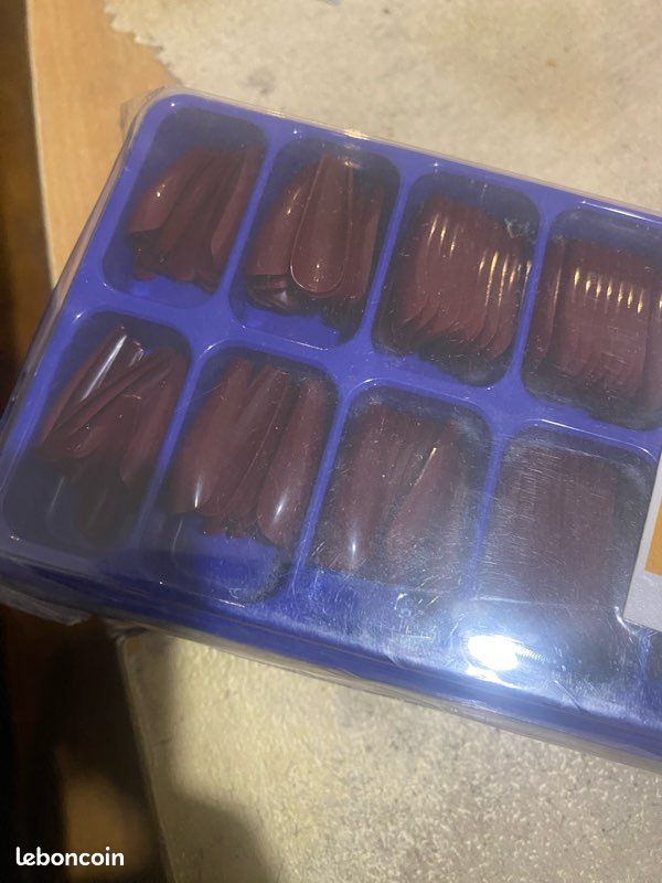 Capsules ongles carton complet (image 1)