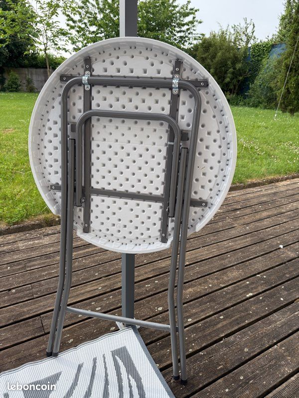 Mange debout (image 3)