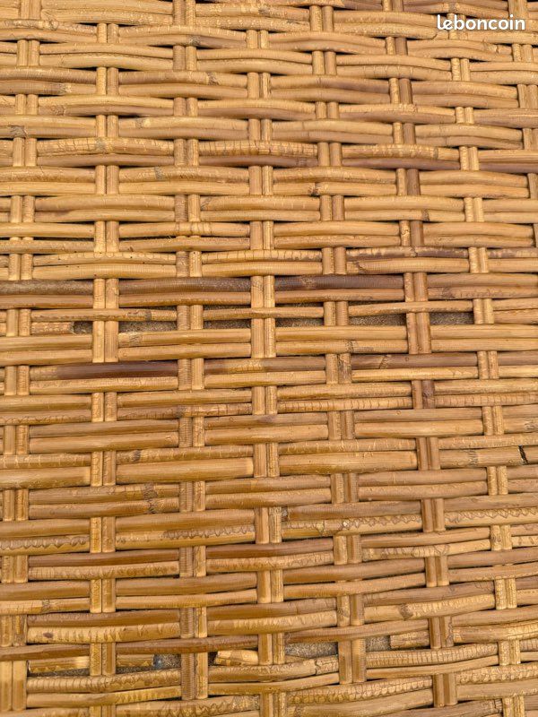 Table basse en rotin (image 5)