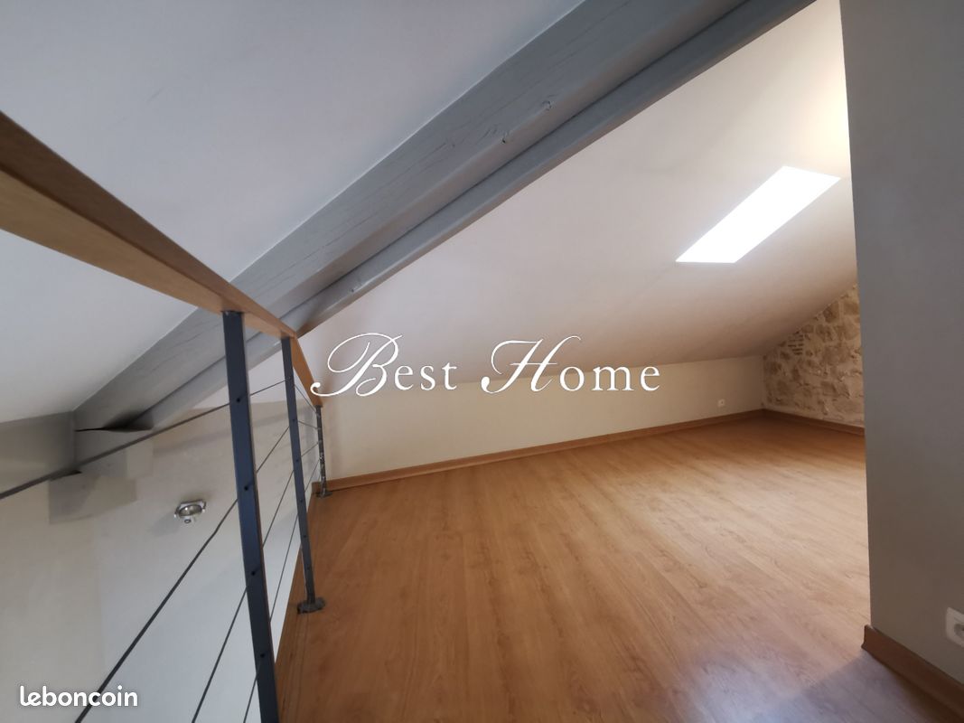 Appartement a louer nimes - 4 pièce(s) - 106 m2 - Surfyn