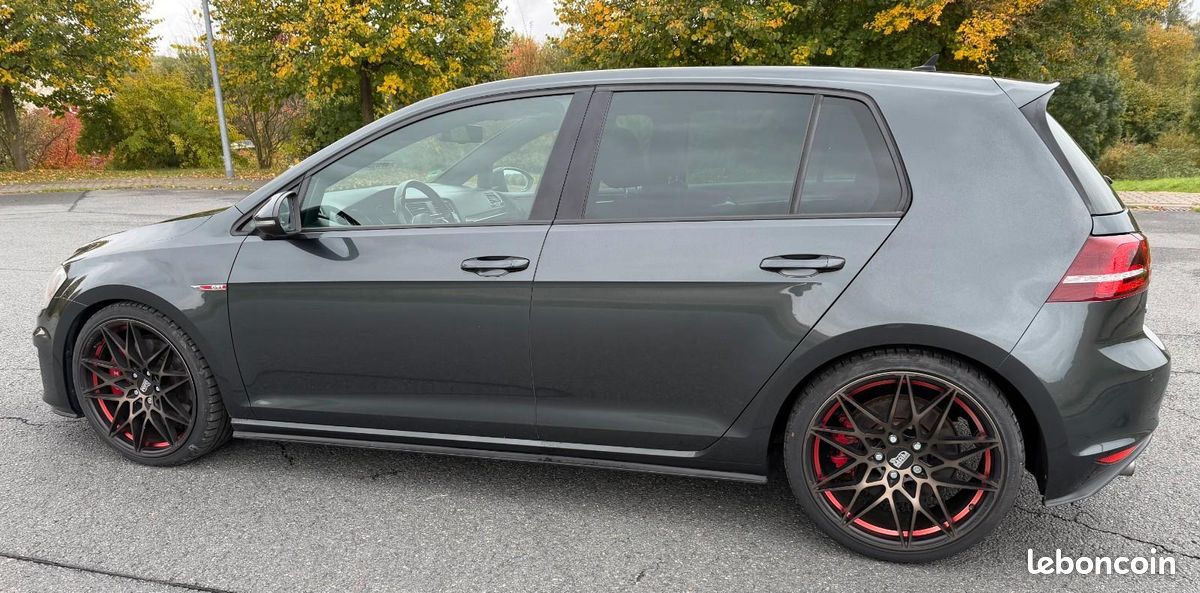 Volkswagen Golf VII LIM. GTI PERFORMANCE BMT 230 CH BVM - VOLANT EN CUIR (image 5)