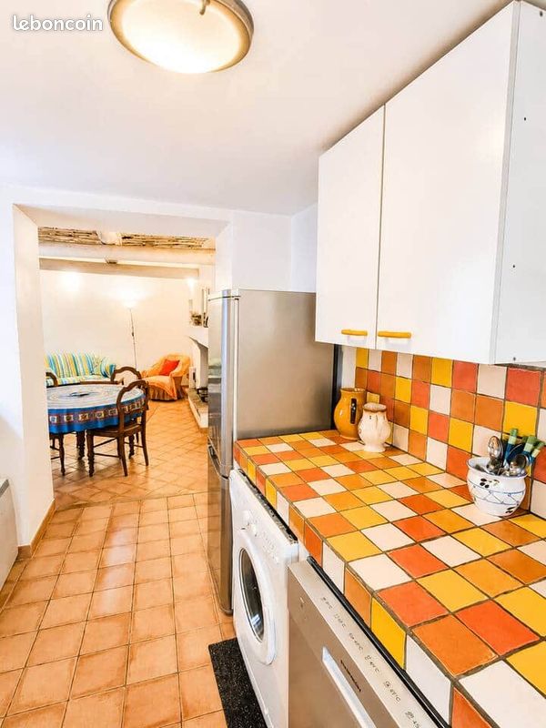 Maison 3 pièces 80 m² · à Lauris · 80 m² · 880 €
