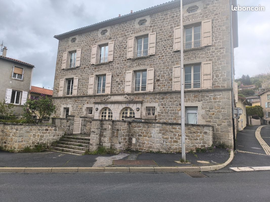 Appartement 3 pièces 65 m² · à Brives-Charensac · 65 m² · 660 €/mois