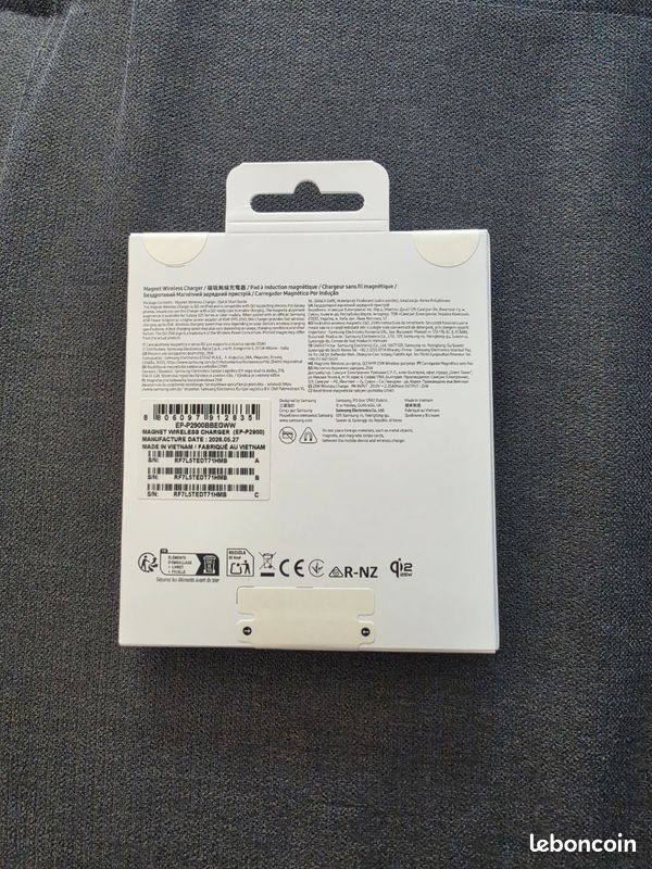 Chargeur Samsung magnétique 25W neuf (image 2)