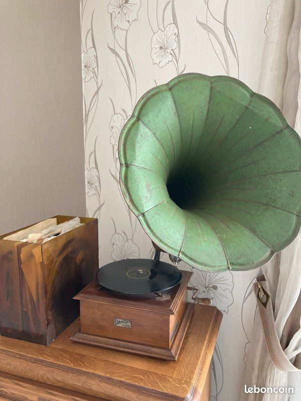 Gramophone pavillon disques (image 1)