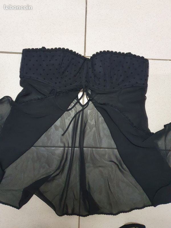 Guêpière Dentelle Noire Avec Strass + String Assorti - Taille S/M (36-40) - Neuf Avec étiquettes