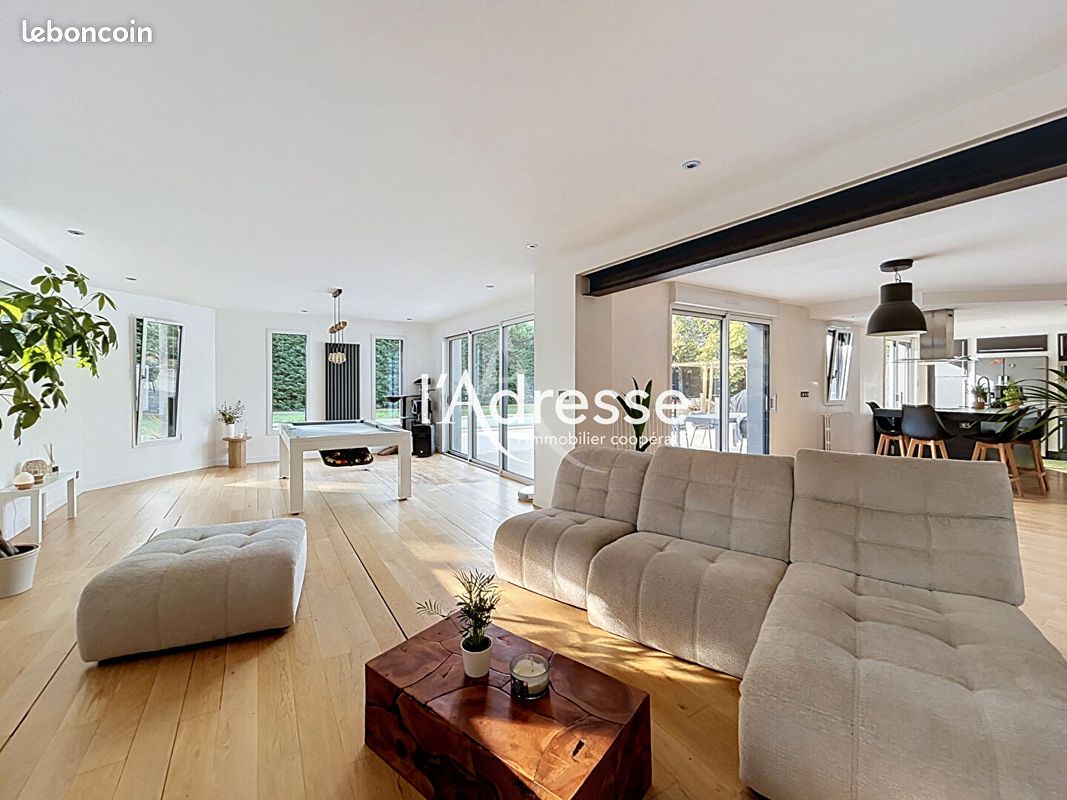 Maison 7 pièces 167 m² · à Chambray-lès-Tours · 167 m² · 540 000 €