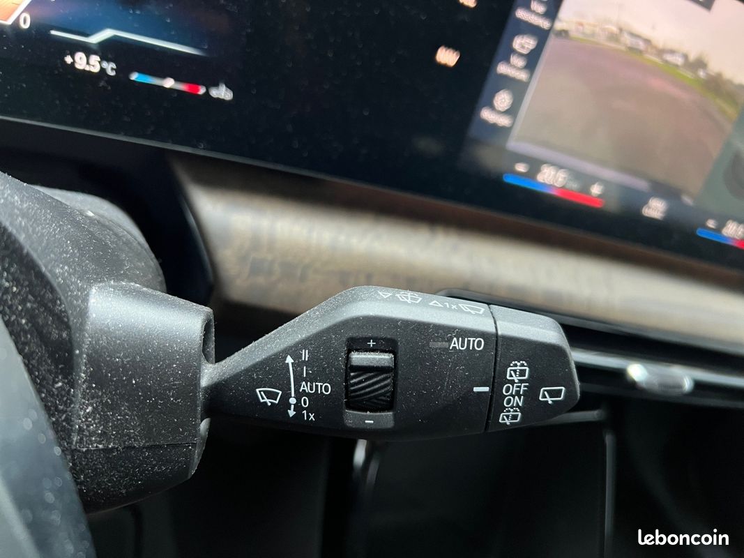 BMW SERIE 2 ACTIVE TOURER 218I 136 CH DKG7 LUXURy (image 15)