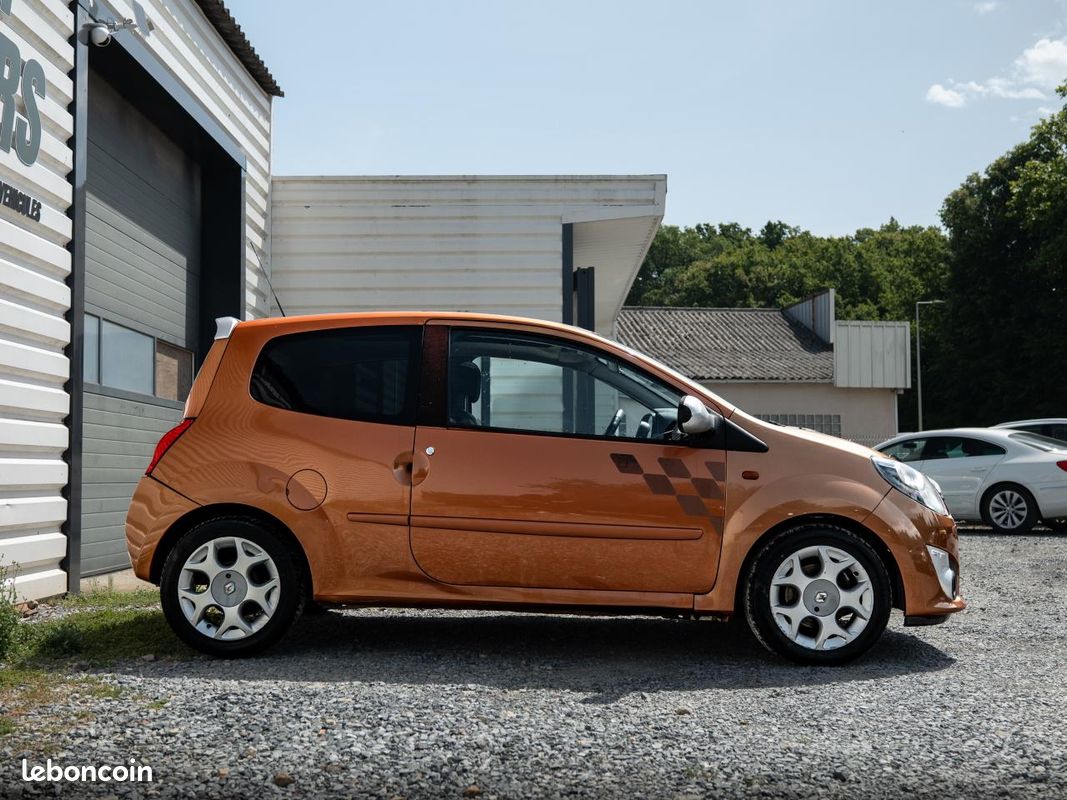 RENAULT TWINGO GT 1.2i 100Ch - DISTRIBUTION FAITE (image 7)