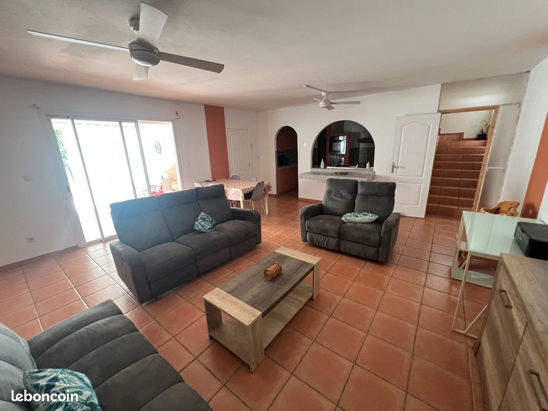 Maison 5 pièces 174 m² · à Sainte-Marie · 173,6 m² · 1 930 €/mois