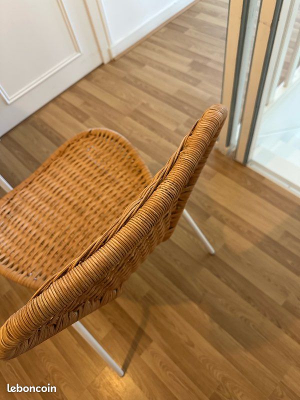 Chaise IKEA ALVSTA en rotin (image 3)