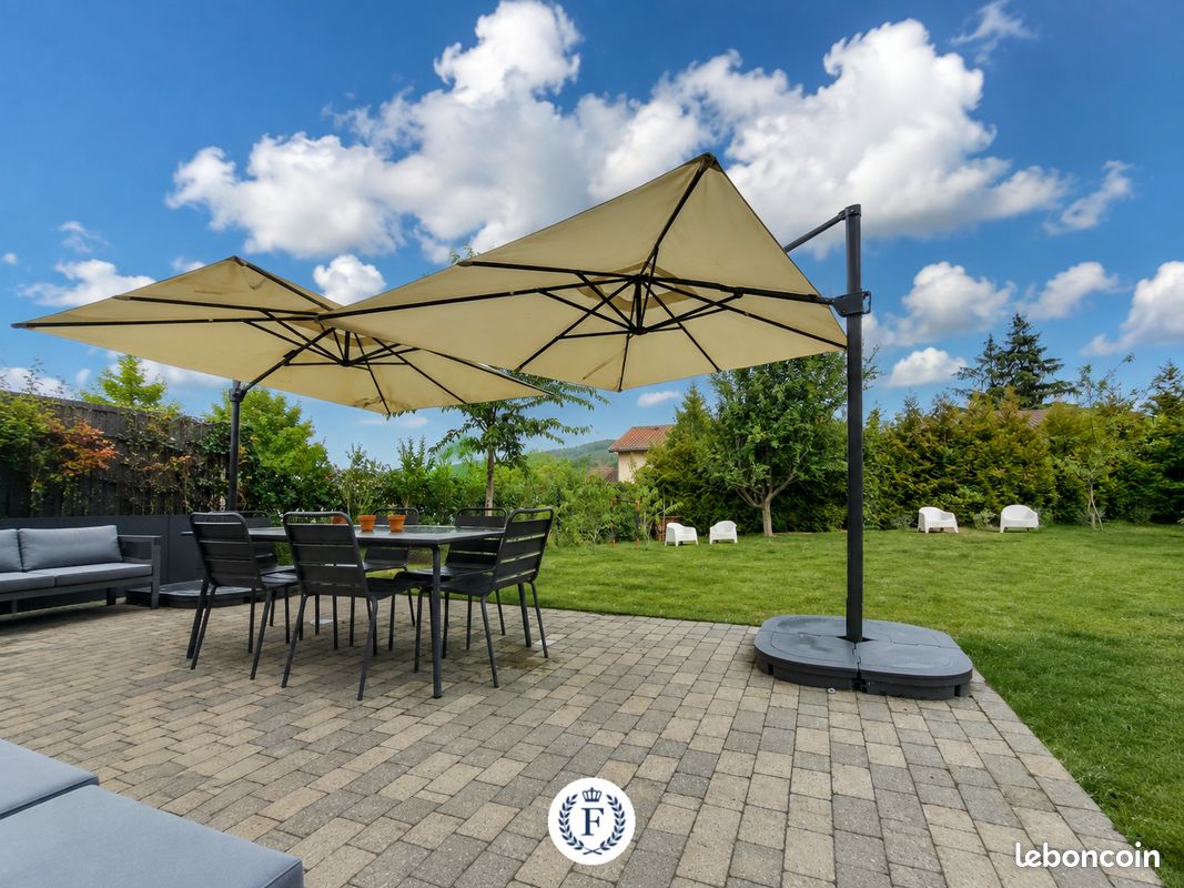 Maison 7 pièces 220 m² · à Deux-Grosnes · 220 m² · 429 000 €