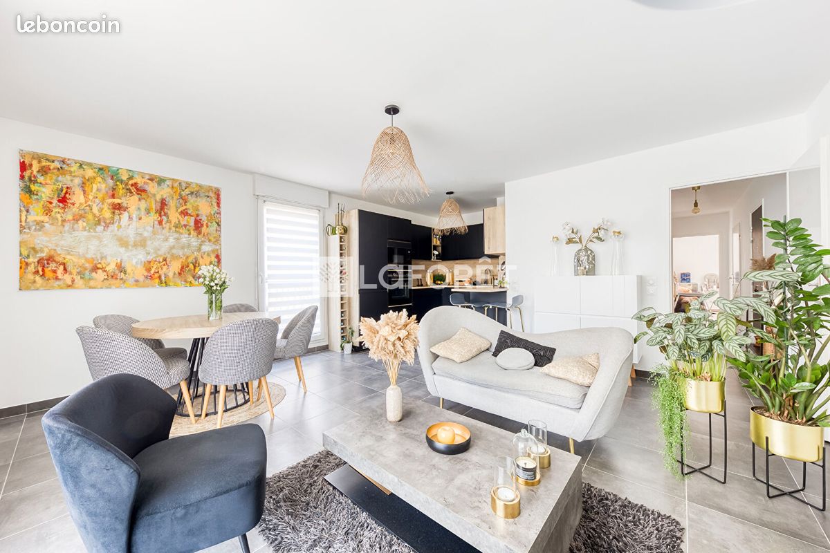 Appartement 4 pièces 79 m² · à Ozoir-la-Ferrière · 79 m² · 269 000 €
