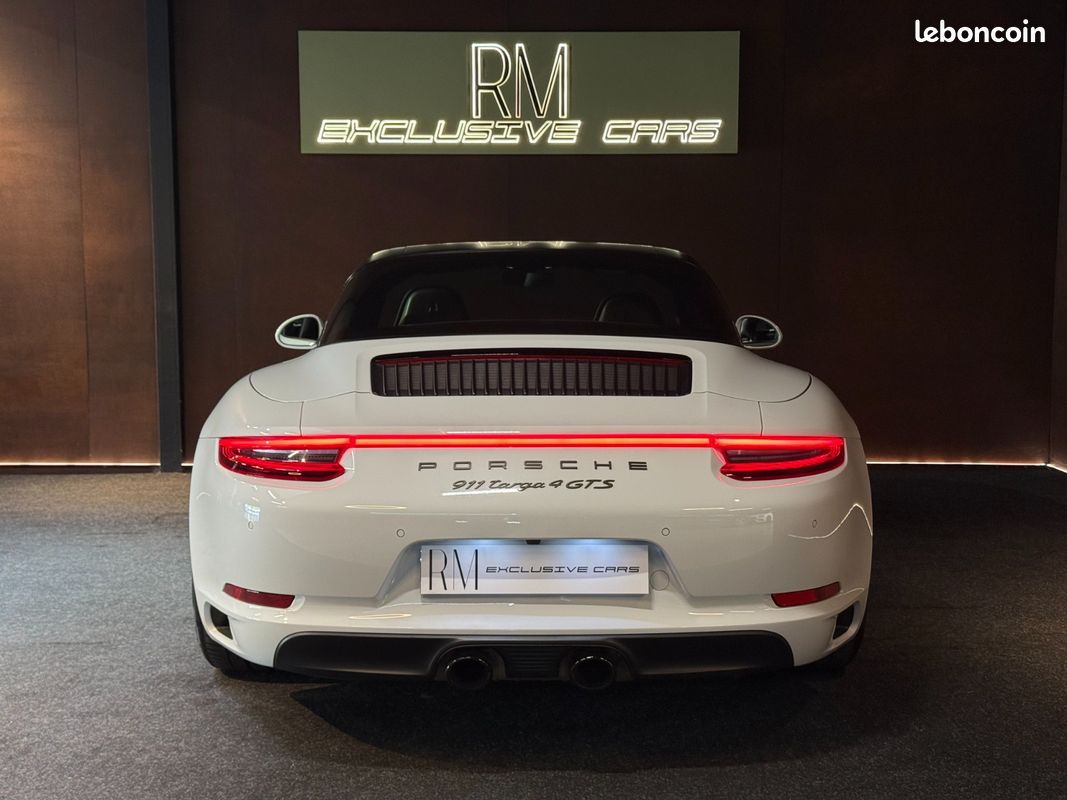 Porsche 911 991 Carrera 4 GTS Targa PDK Immat France Bose / Echappement Sport (image 9)