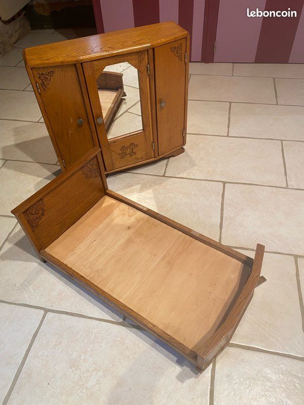 Armoire et lit poupée (image 1)