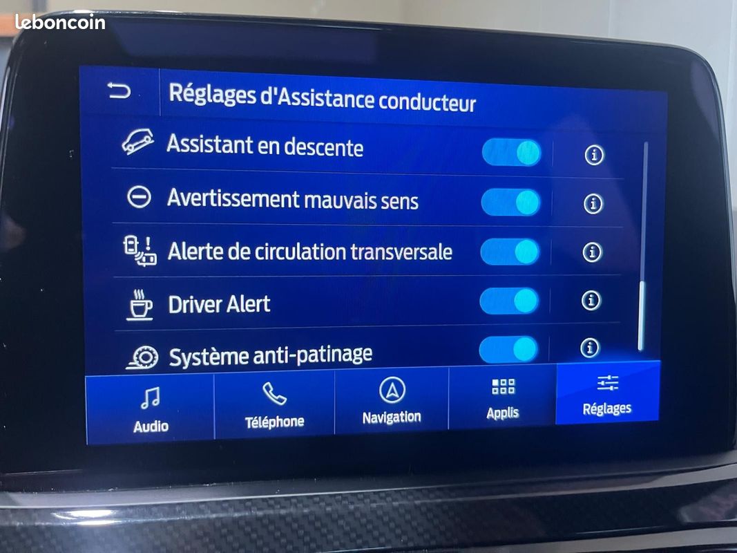 FORD KUGA 2.5 Duratec 225 ch PHEV e-CVT ST-Line CAMERA DE RECUL - DETECTEUR D'ANGLE MORT - REGULATEUR ADDAPTAT (image 27)