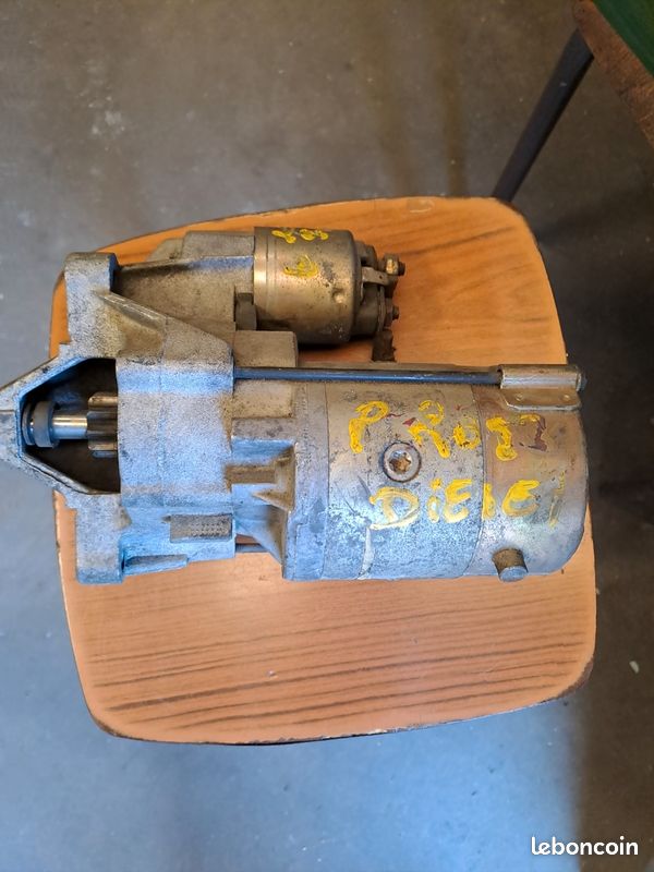 Demarreur peugeot 205 diesel (image 1)