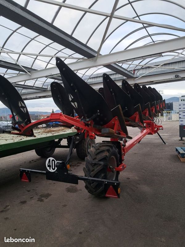 Gregoire Besson VOYAGEUR S60 (image 6)