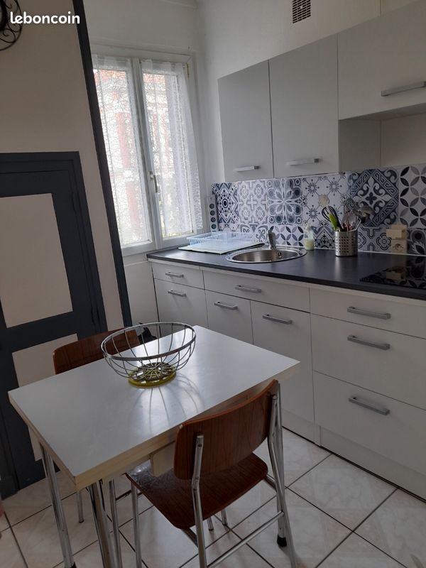 Appartement 1 pièce 28 m² · à Auxerre · 28 m² · 495 €