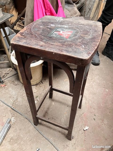 Tabouret vintage bois de hetre vernis acajou (image 1)