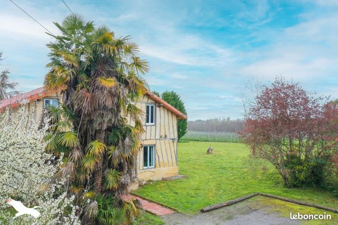 Maison 7 pièces 215 m²