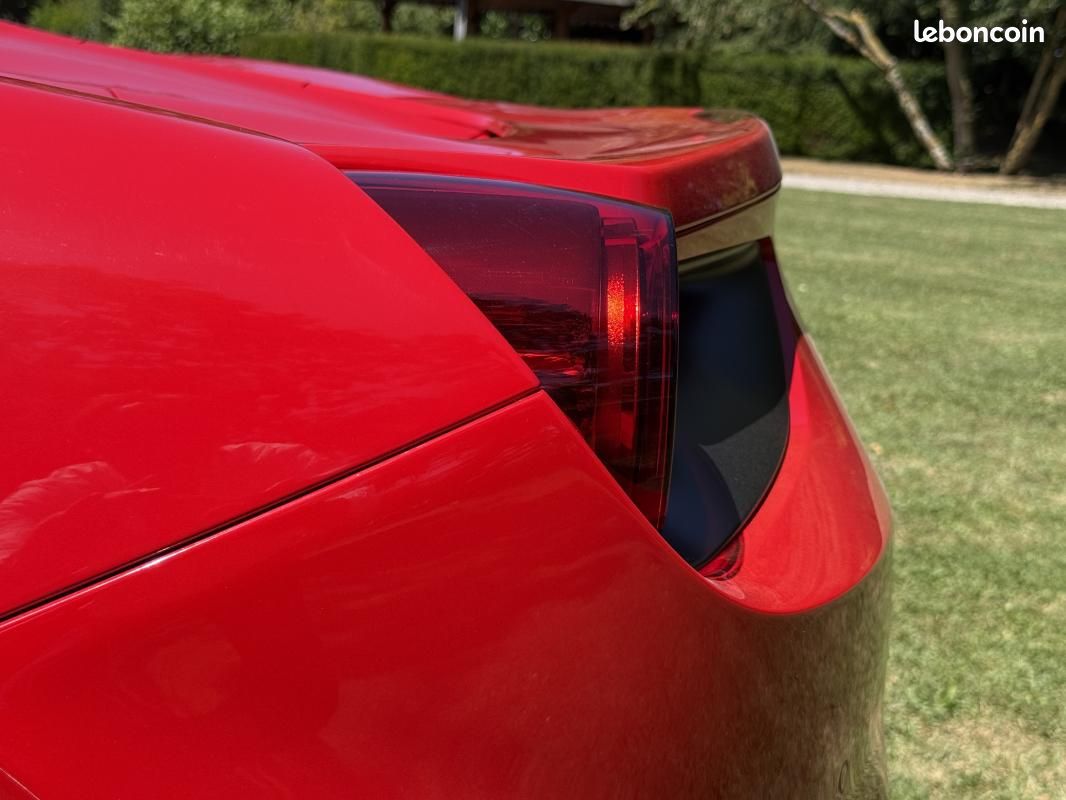 Ferrari 488 Spider V8 3.9 T 670ch (image 24)
