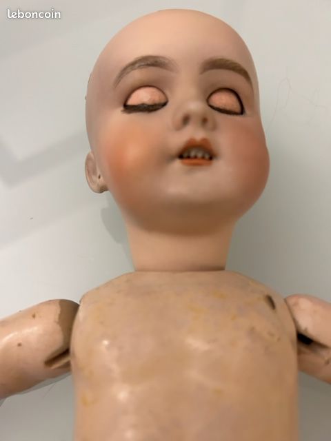 GRANDE POUPÉE ANCIENNE tête porcelaine SFBJ moule 251 65cm corps bébé