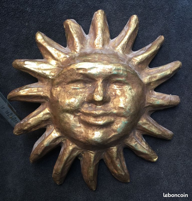 Soleil en papier mâché doré - à accrocher (image 6)