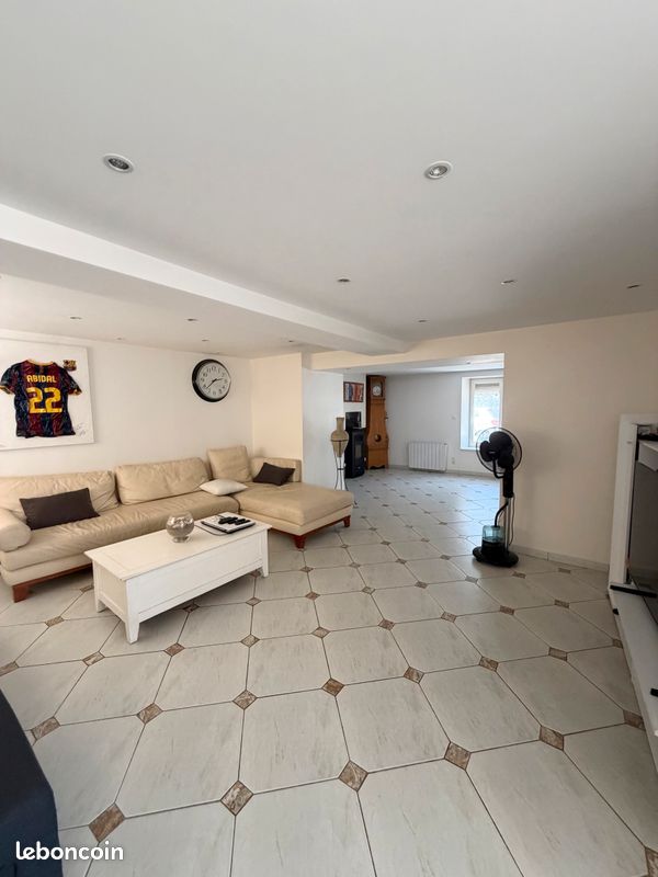 Maison 6 pièces 101 m² · à Millery · 101 m² · 379 000 €