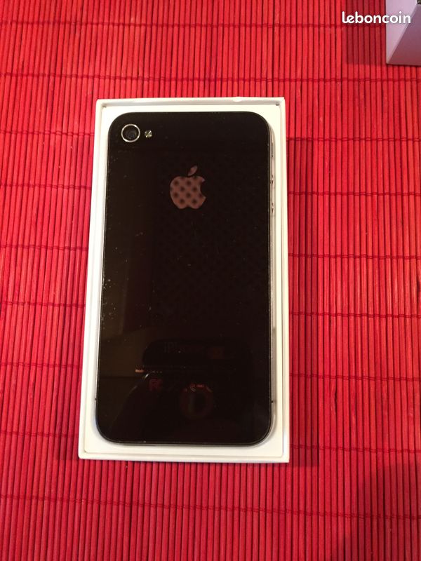 IPhone 4 (image 1)