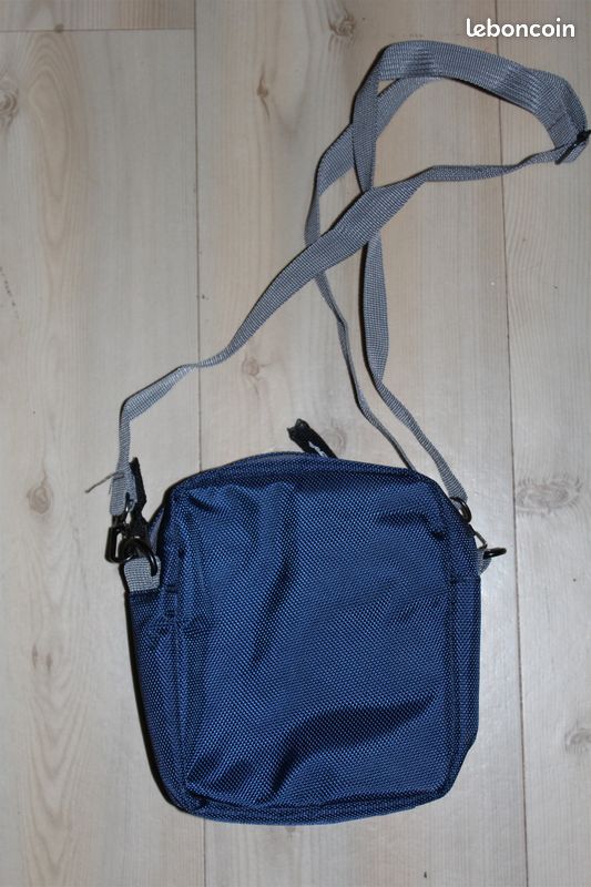 Pochette / sacoche (image 2)