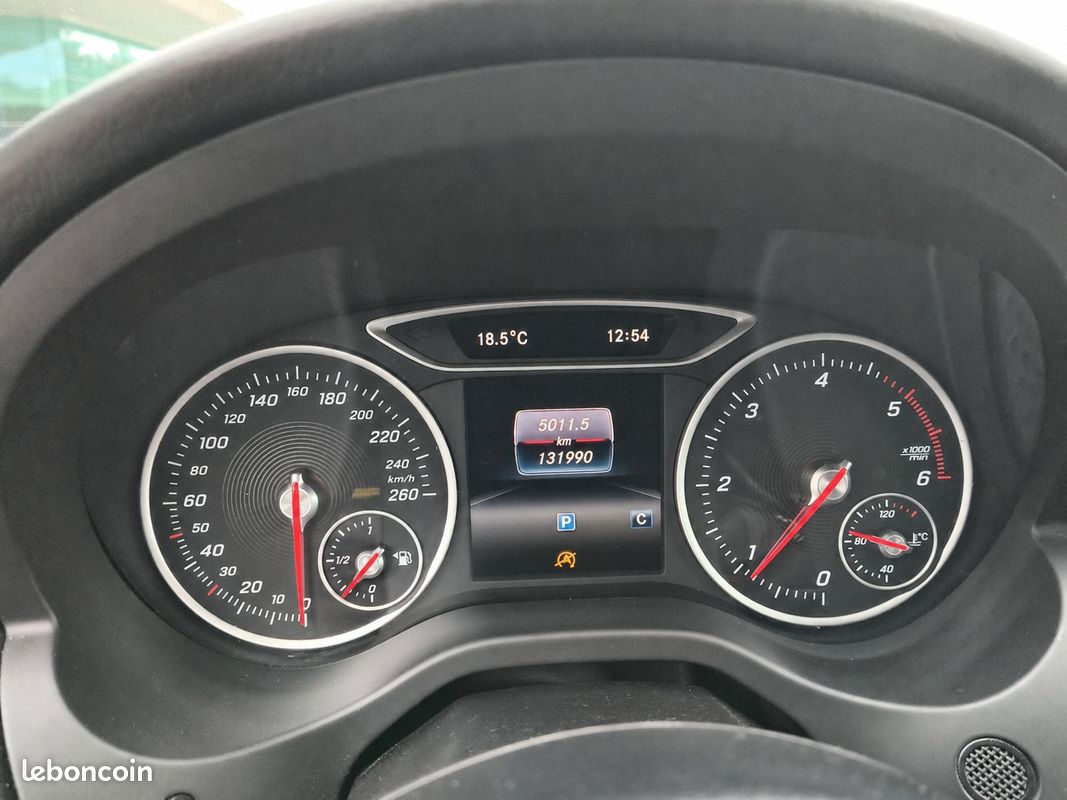 Mercedes-benz classe a 1.5 180 cdi 110 blueefficiency fascination (image 10)