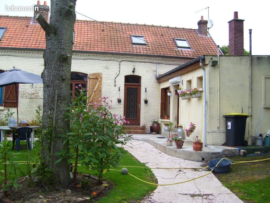 Maison 3 pièces 94 m² · à Acheux-en-Amiénois · 94 m² · 125 000 €