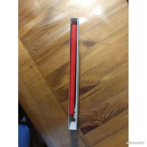 Apple - (PRODUCT) RED - coque de protection pour téléphone portable - cuir - rouge (image 2)