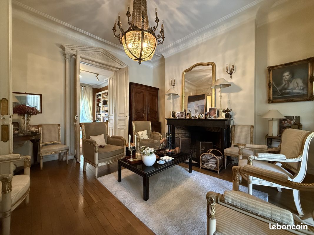 Maison 10 pièces 306 m² · à Amiens · 306 m² · 780 000 €