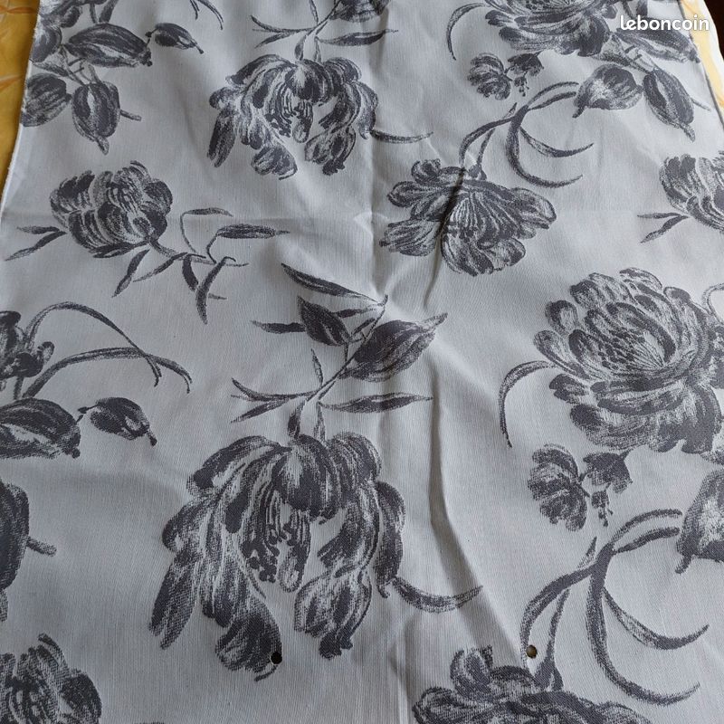 Coupon Tissu Fleurs 100% Coton - 73x130cm, Motif Grosses Fleurs, Bleu