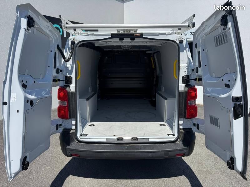 Citroen Jumpy Fg XL 2.0 BlueHDi 145 EAT8 / 24575 ht (image 8)