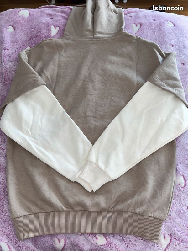 Sweat shirt (image 2)