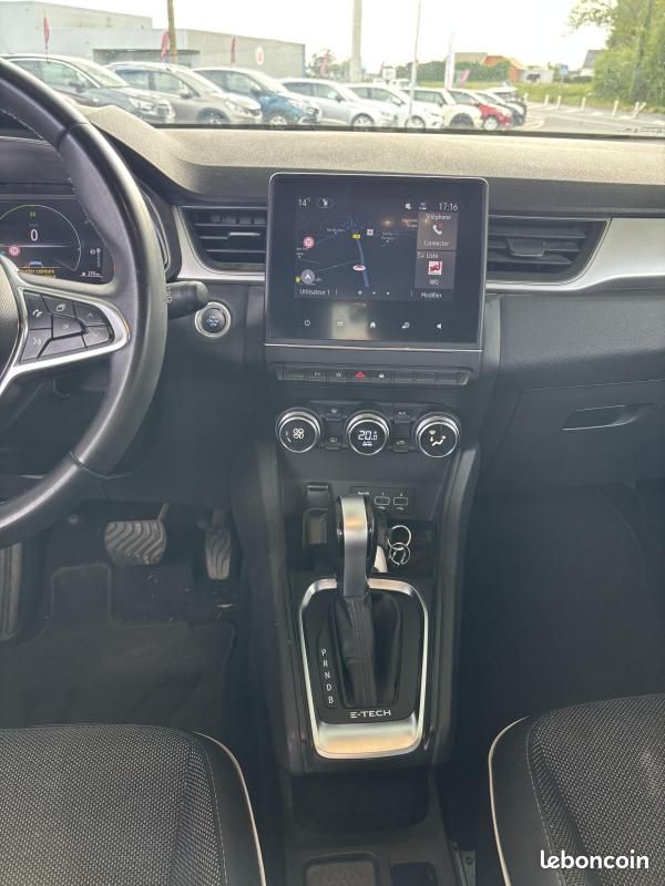 Renault Captur RIVE E-Tech 145 (image 10)