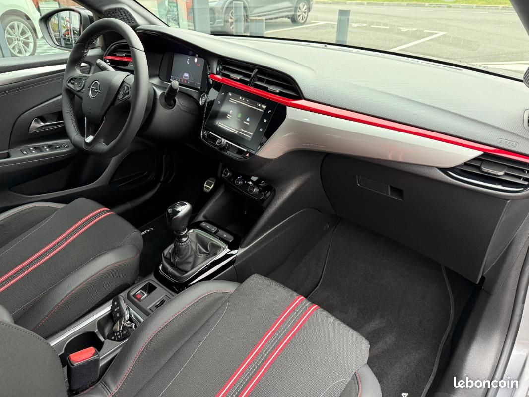 Opel Corsa 1.2 Turbo 100 ch BVM6 GS (image 15)