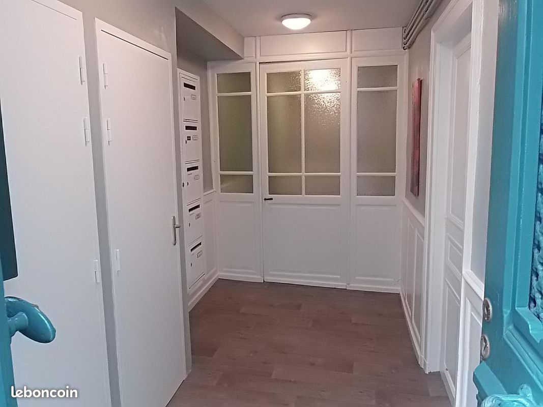 Appartement 3 pièces 72 m² · à Oloron-Sainte-Marie · 72 m² · 670 €