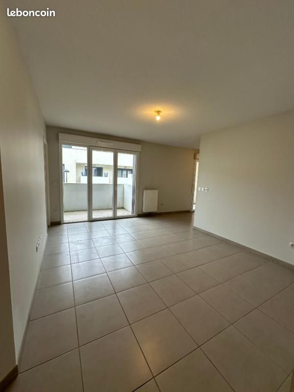 Appartement 6 pièces 66 m² · à Le Haillan · 66 m² · 820 €