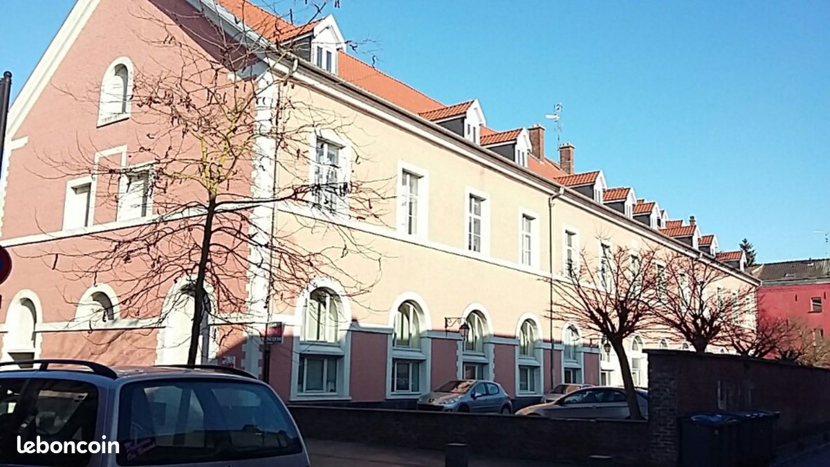 Appartement 1 pièce 21 m² · à Valenciennes · 21 m² · 395 €