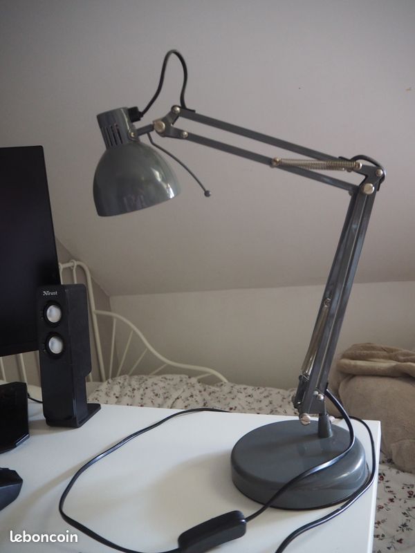 Lampe de bureau (image 2)