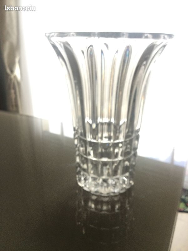 Vase en verre (image 1)