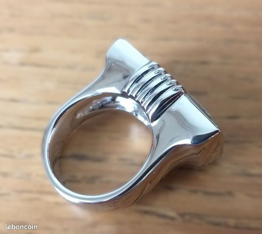 NEUVE Bague rhodiée Pierre RECTANGLE gris fumé Pierre LANG