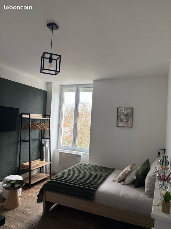 Appartement 1 pièce 22 m² · à Jaunay-Marigny · 22 m² · 585 €