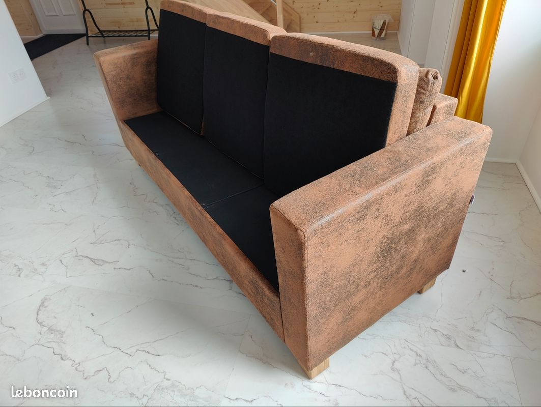Canapé 3 places avec pouf en tissu marron doré AVESTA