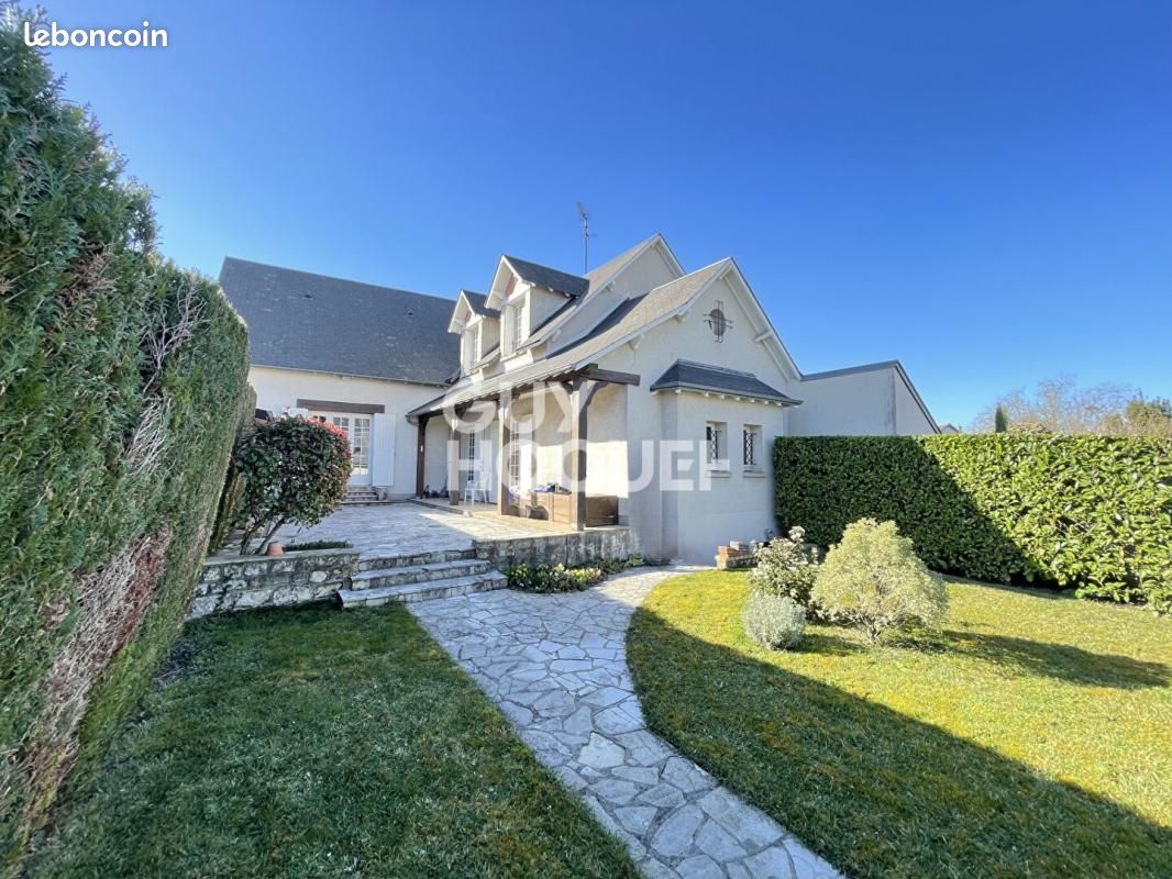 Maison 6 pièces 197 m² · à Bourges · 197 m² · 315 000 €