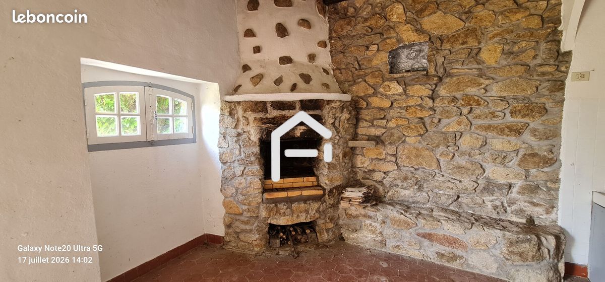 Maison 5 pièces 70 m² · à Objat · 70 m² · 49 000 €